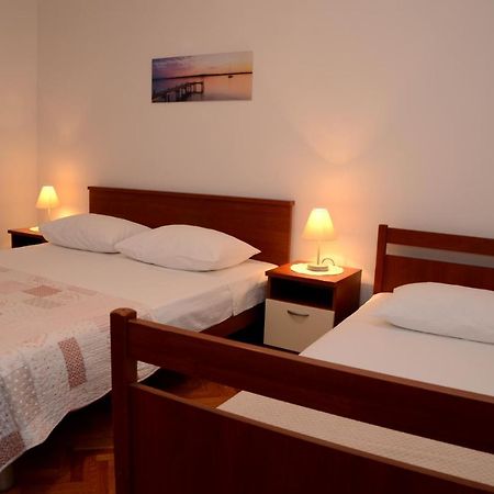 ביוגראד נה מורו Dvosoban Apartman U Centru Grada מראה חיצוני תמונה