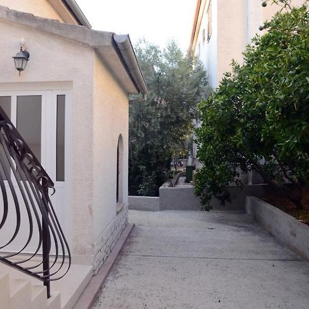 ביוגראד נה מורו Dvosoban Apartman U Centru Grada מראה חיצוני תמונה