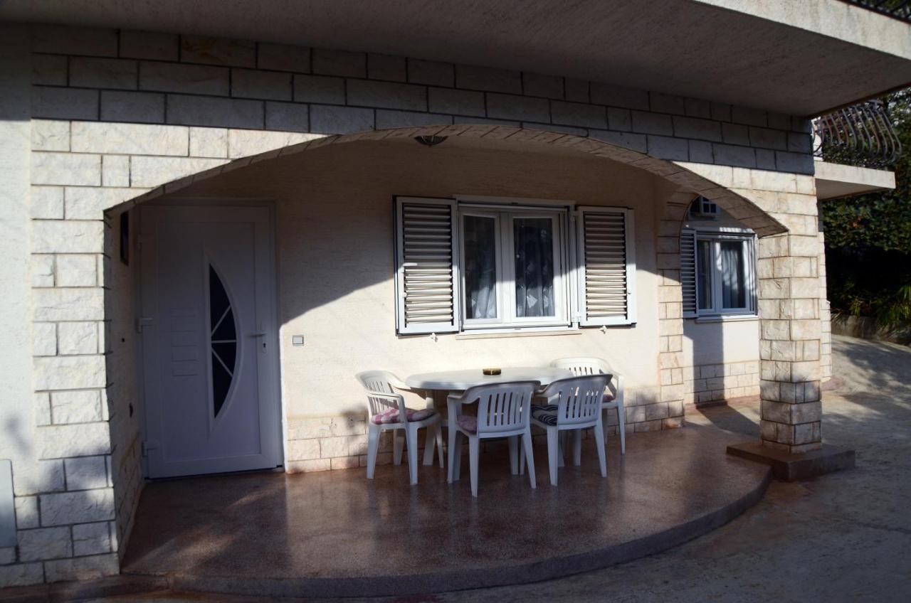 ביוגראד נה מורו Dvosoban Apartman U Centru Grada מראה חיצוני תמונה