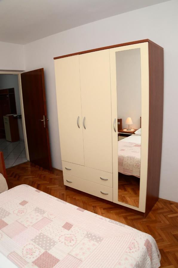 ביוגראד נה מורו Dvosoban Apartman U Centru Grada מראה חיצוני תמונה