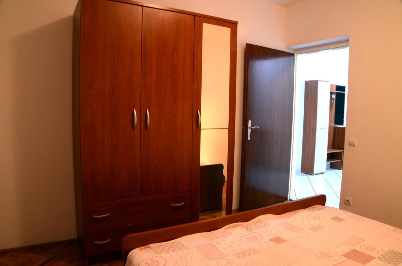 ביוגראד נה מורו Dvosoban Apartman U Centru Grada מראה חיצוני תמונה