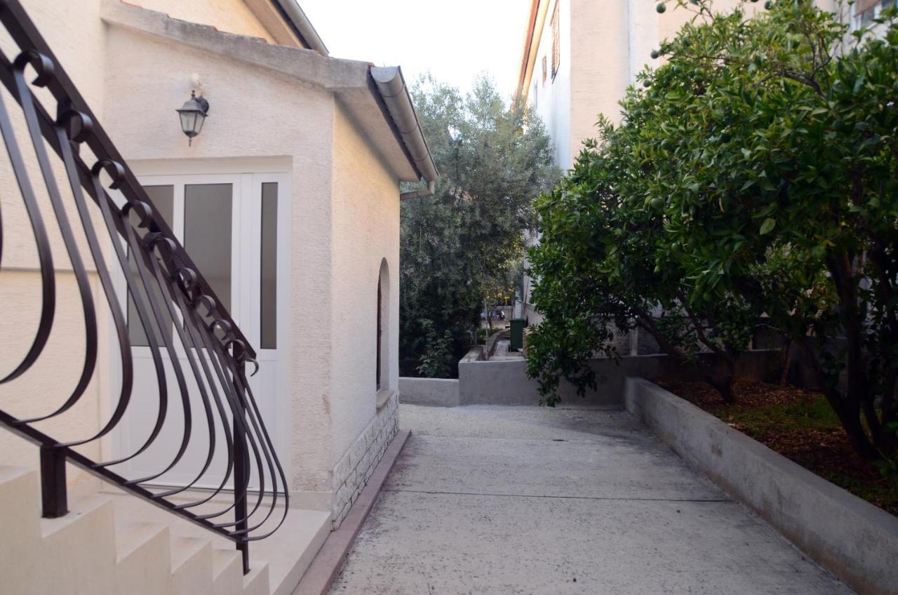 ביוגראד נה מורו Dvosoban Apartman U Centru Grada מראה חיצוני תמונה