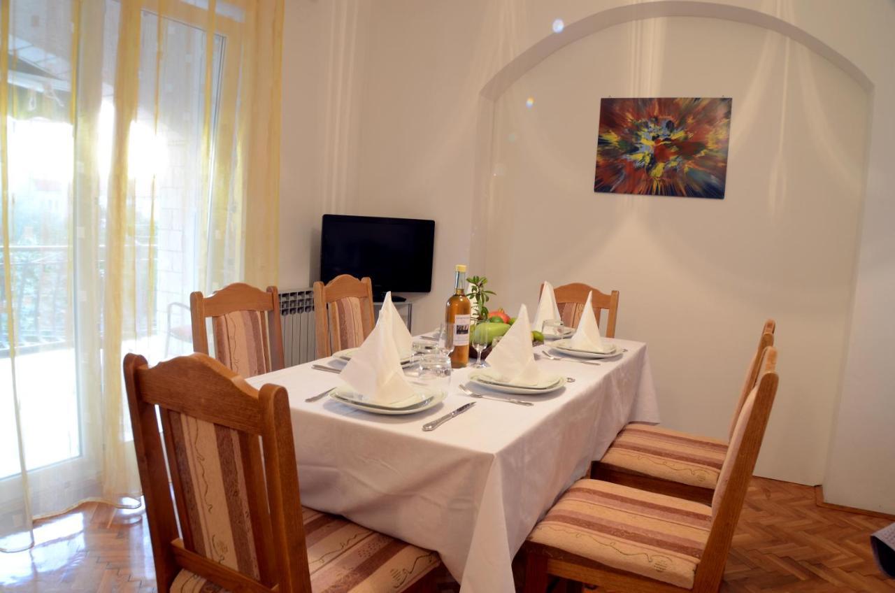 ביוגראד נה מורו Dvosoban Apartman U Centru Grada מראה חיצוני תמונה