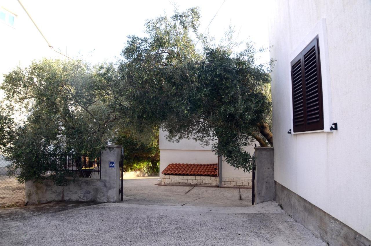 ביוגראד נה מורו Dvosoban Apartman U Centru Grada מראה חיצוני תמונה
