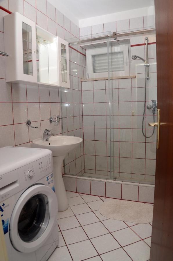 ביוגראד נה מורו Dvosoban Apartman U Centru Grada מראה חיצוני תמונה
