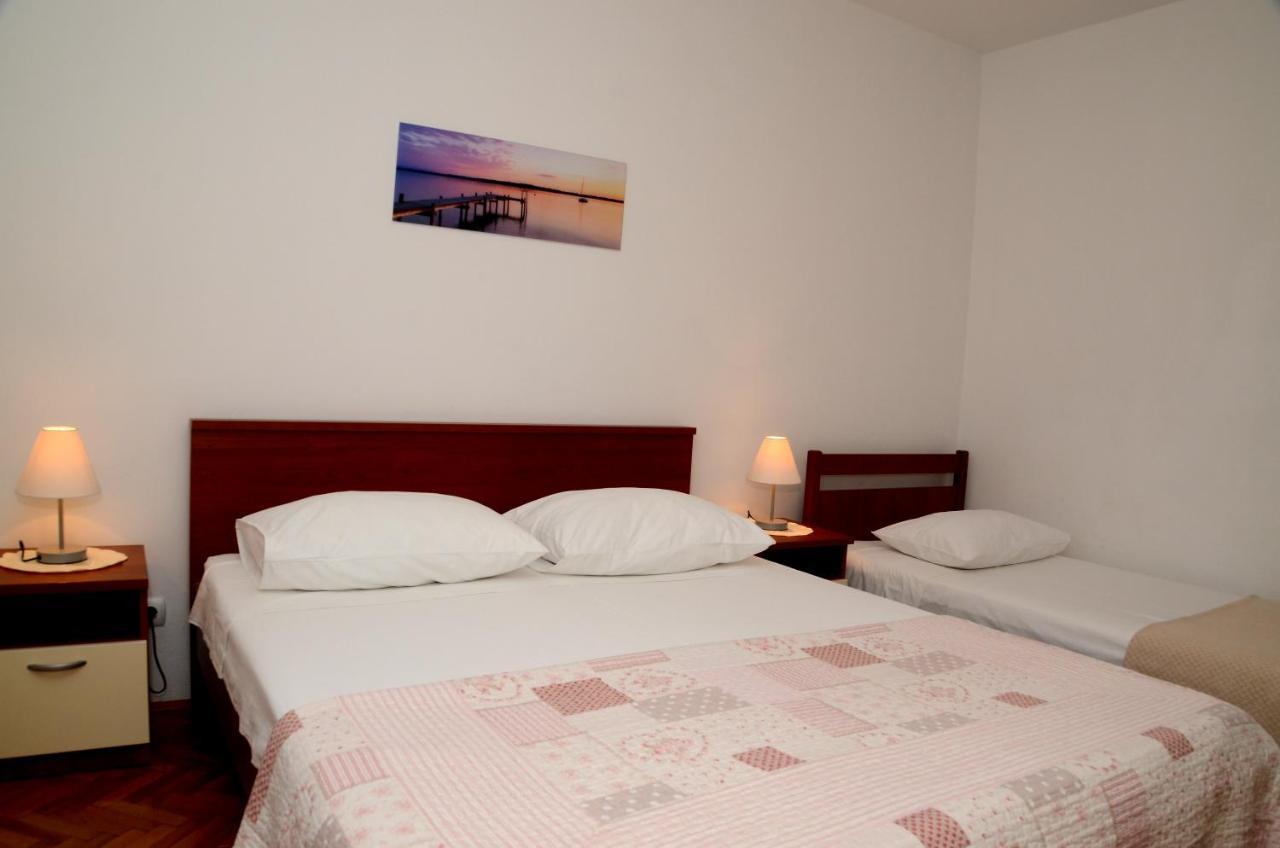 ביוגראד נה מורו Dvosoban Apartman U Centru Grada מראה חיצוני תמונה
